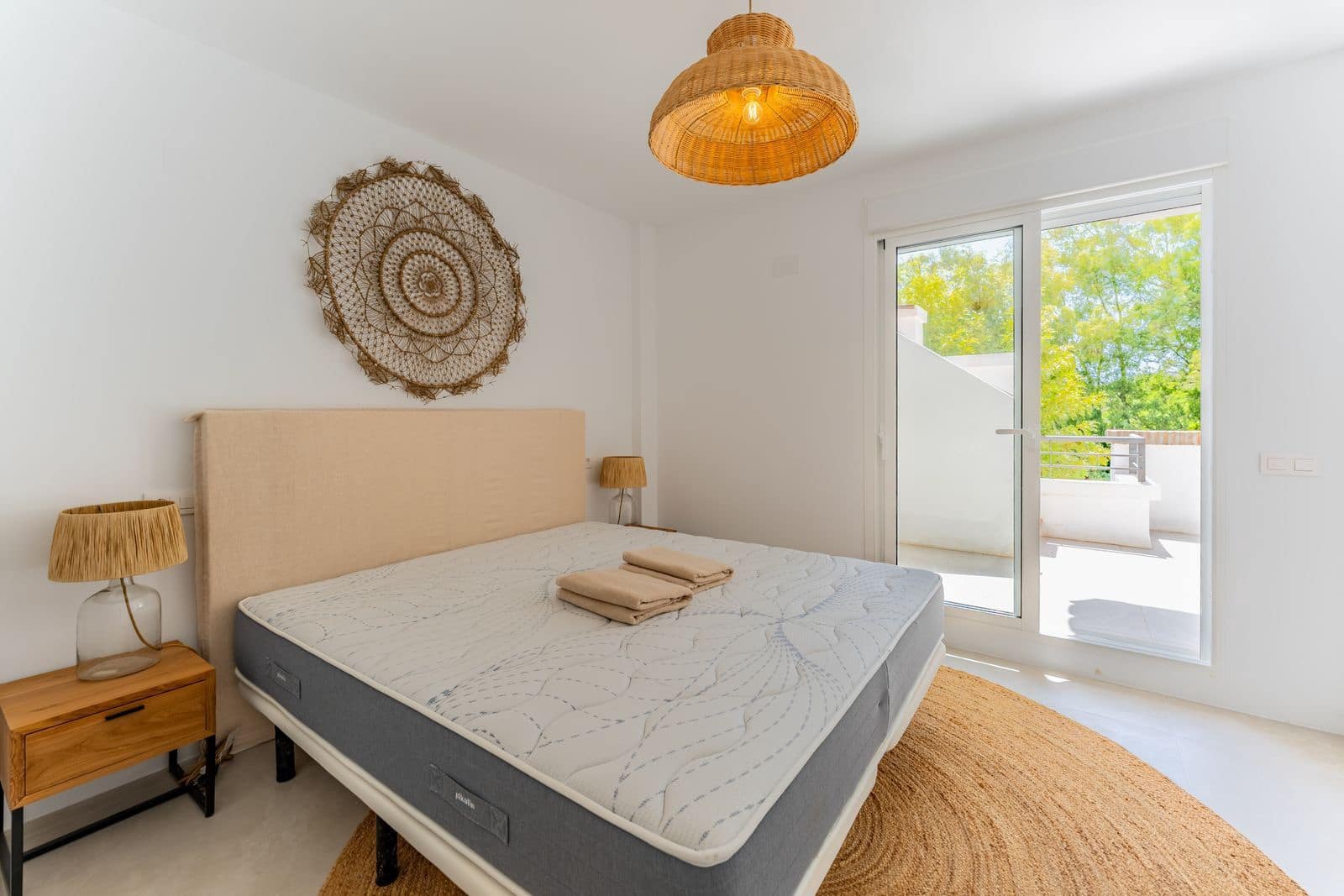 Ático de 2 habitaciones en Benahavís en venta con piscina garaje - 465.000 € (Ref: 10019449)