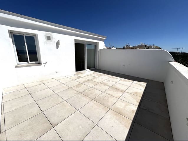 Appartement de 1 chambre à louer à Estepona - 1 700 € (Ref: 10019452)