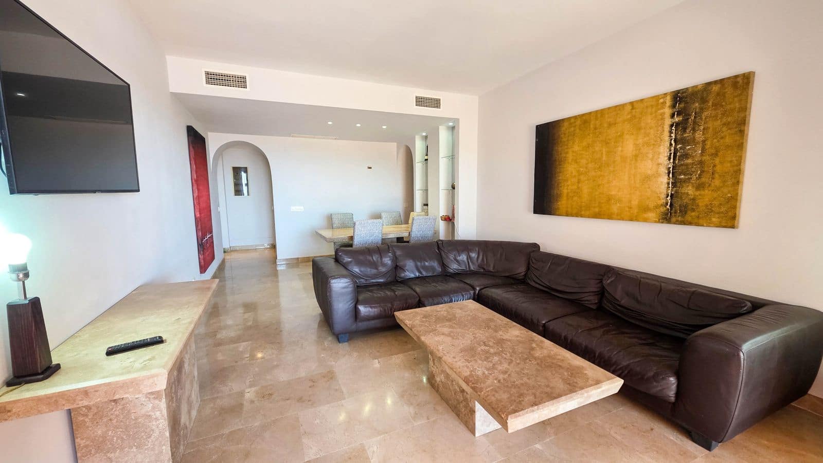 2 makuuhuone Huoneisto myytävänä paikassa La Duquesa / Puerto de la Duquesa mukana uima-altaan - 279 000 € (Ref: 10019673)
