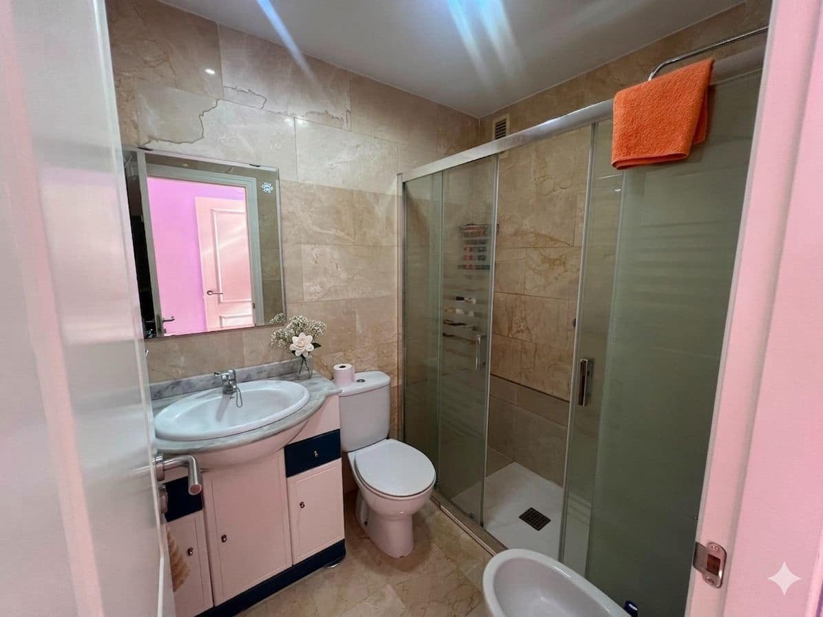 2 bedroom Apartment for sale in Mijas Costa with pool garage - € 318,000 (Ref: 10021151)