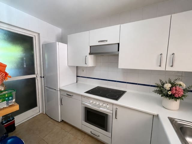2 bedroom Apartment for sale in Mijas Costa, Mijas with pool garage - € 318,000 (Ref: 10021151)