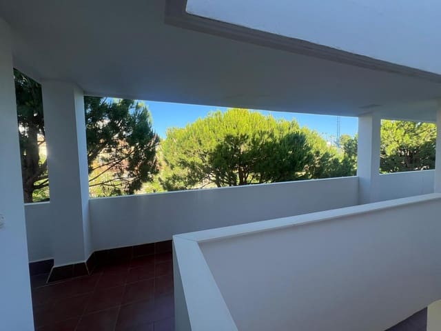 2 bedroom Apartment for sale in Mijas Costa, Mijas with pool garage - € 318,000 (Ref: 10021151)