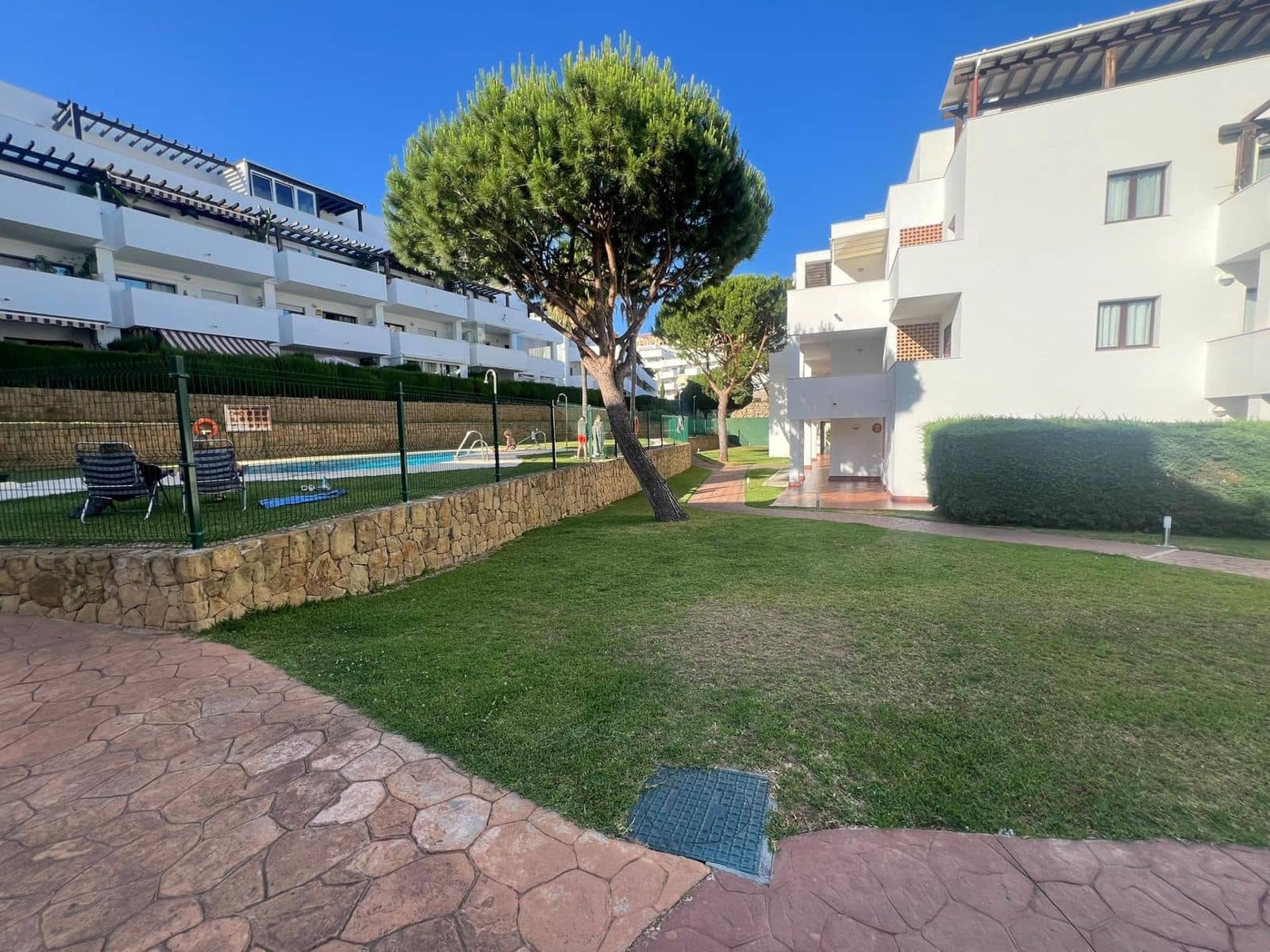 2 bedroom Apartment for sale in Mijas Costa with pool garage - € 318,000 (Ref: 10021151)