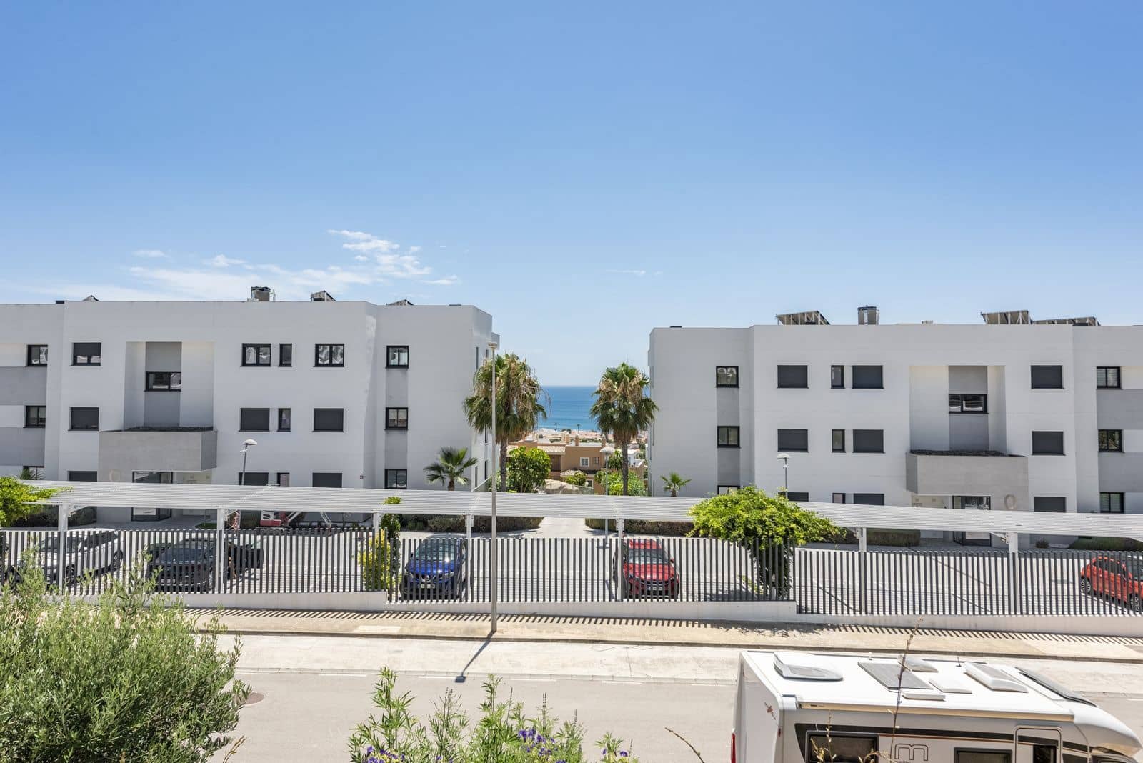 2 bedroom Apartment for sale in Manilva with pool garage - € 369,000 (Ref: 10021162)