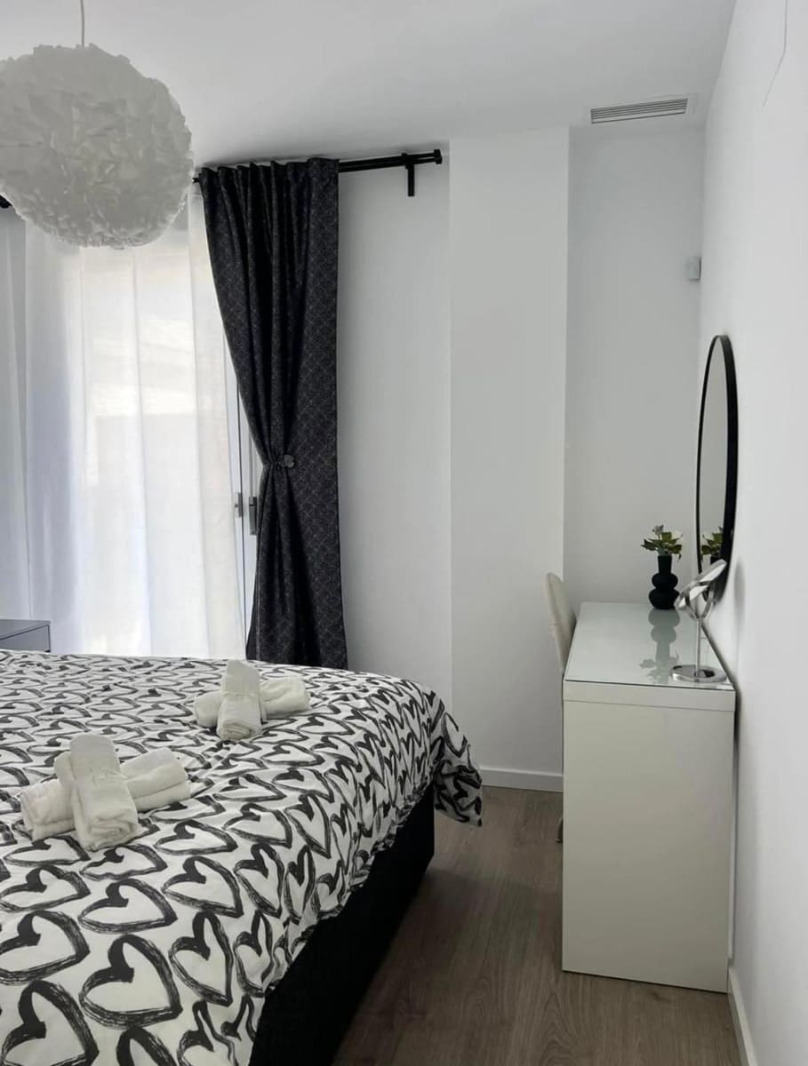 2 sypialnia Apartament na sprzedaż w Estepona z basenem garażem - 465 000 € (Ref: 10022451)