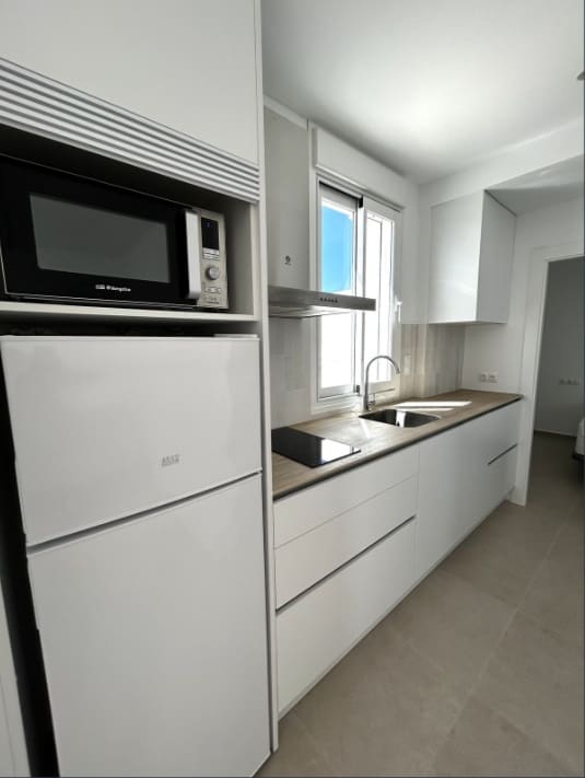 1 camera da letto Appartamento da affittare in Estepona - 1.700 € (Rif: 10022458)