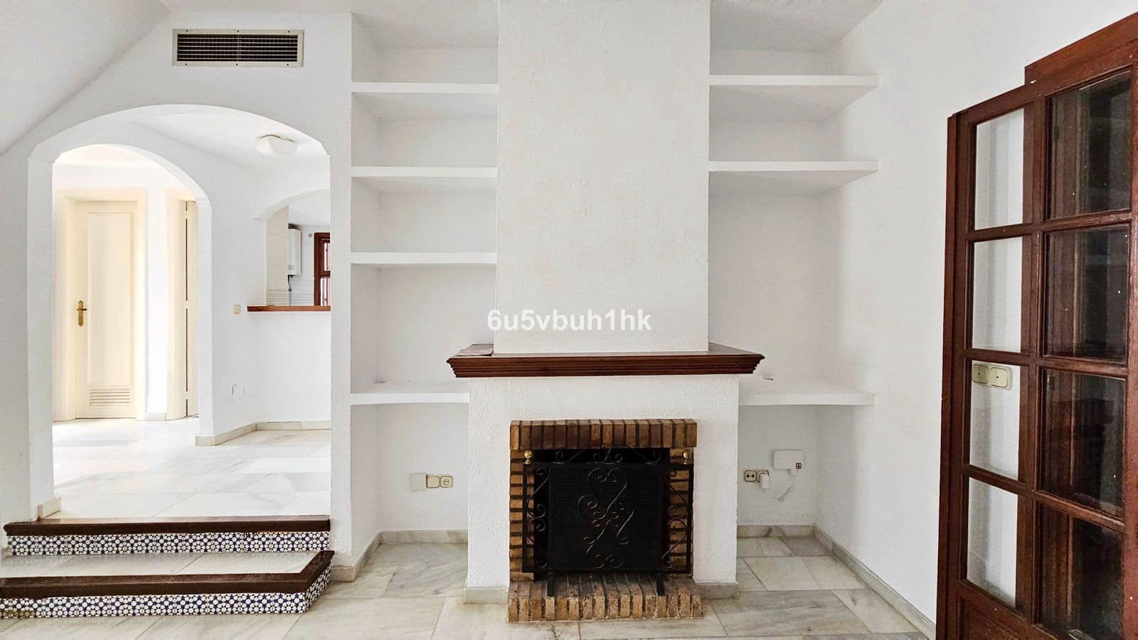 2 sovrum Hus till salu i Estepona med pool - 469 000 € (Ref: 10022532)