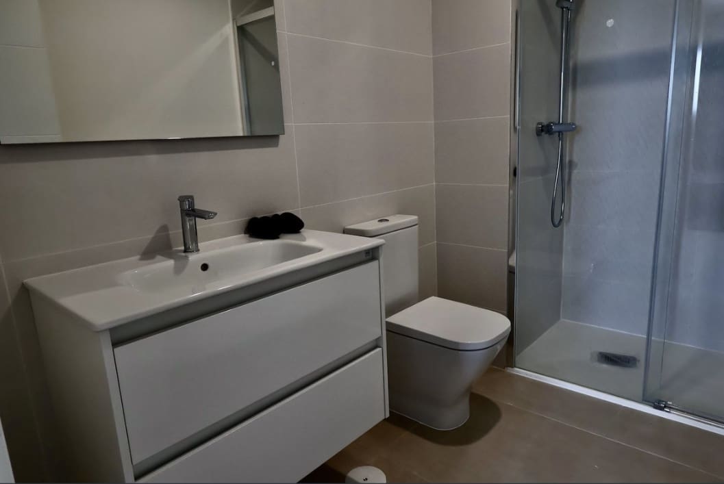 2 chambre Appartement à vendre à Estepona avec piscine garage - 399 000 € (Ref: 10022786)