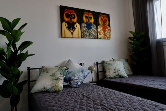 2 chambre Appartement à vendre à Estepona avec piscine garage - 399 000 € (Ref: 10022786)