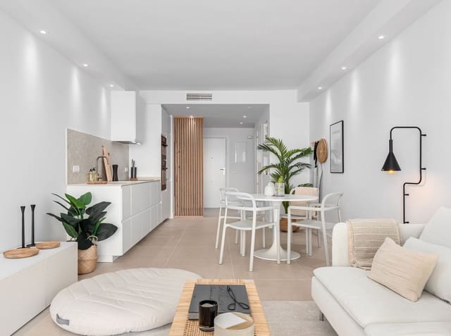 2 soveværelse Lejlighed til salg i Nueva Andalucia, Marbella - € 495.000 (Ref: 10022788)