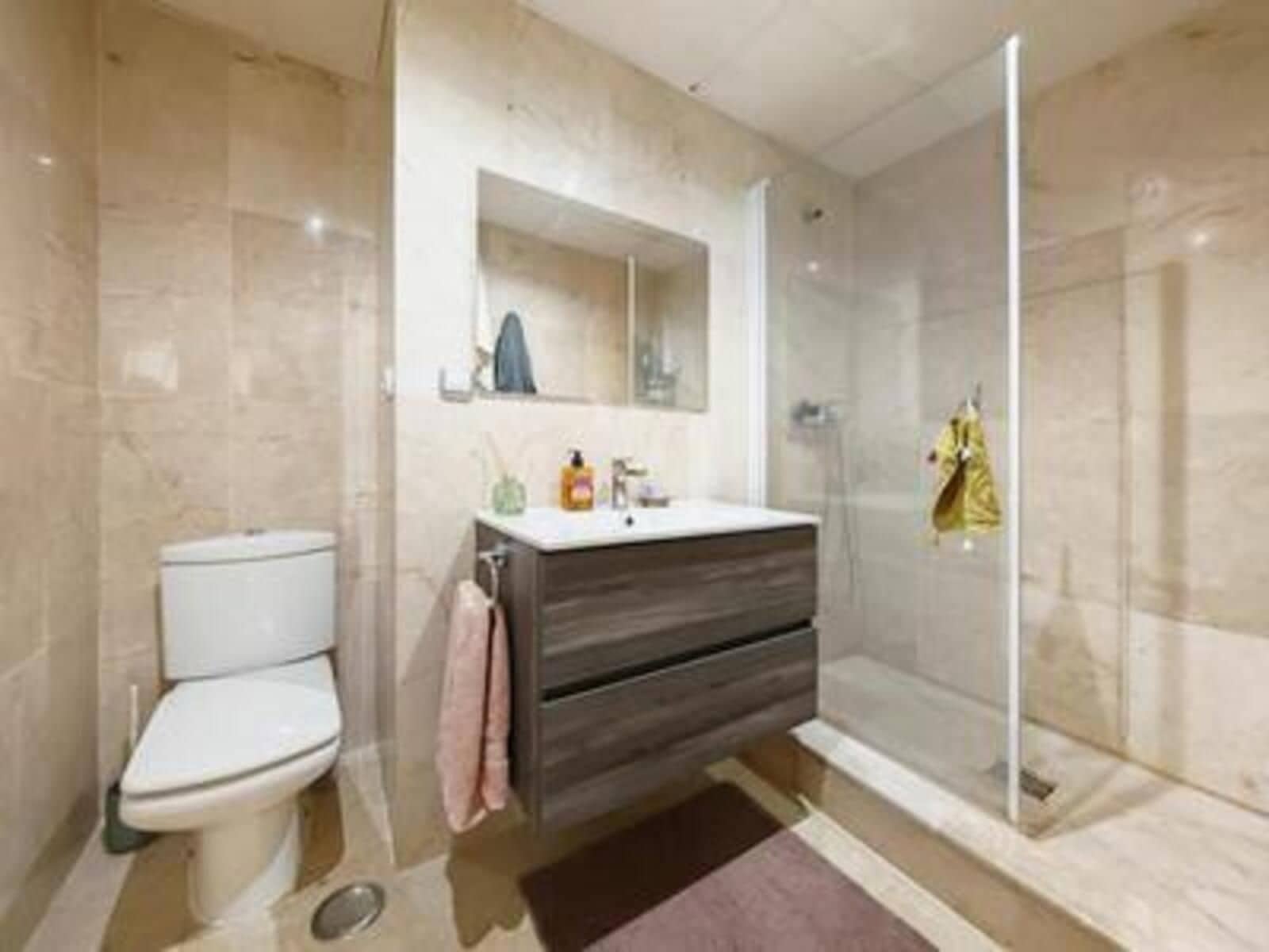 2 chambre Appartement à vendre à Benahavis avec piscine garage - 430 000 € (Ref: 10024088)