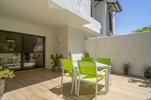 2 sypialnia Apartament na sprzedaż w Estepona z basenem garażem - 345 000 € (Ref: 10024107)