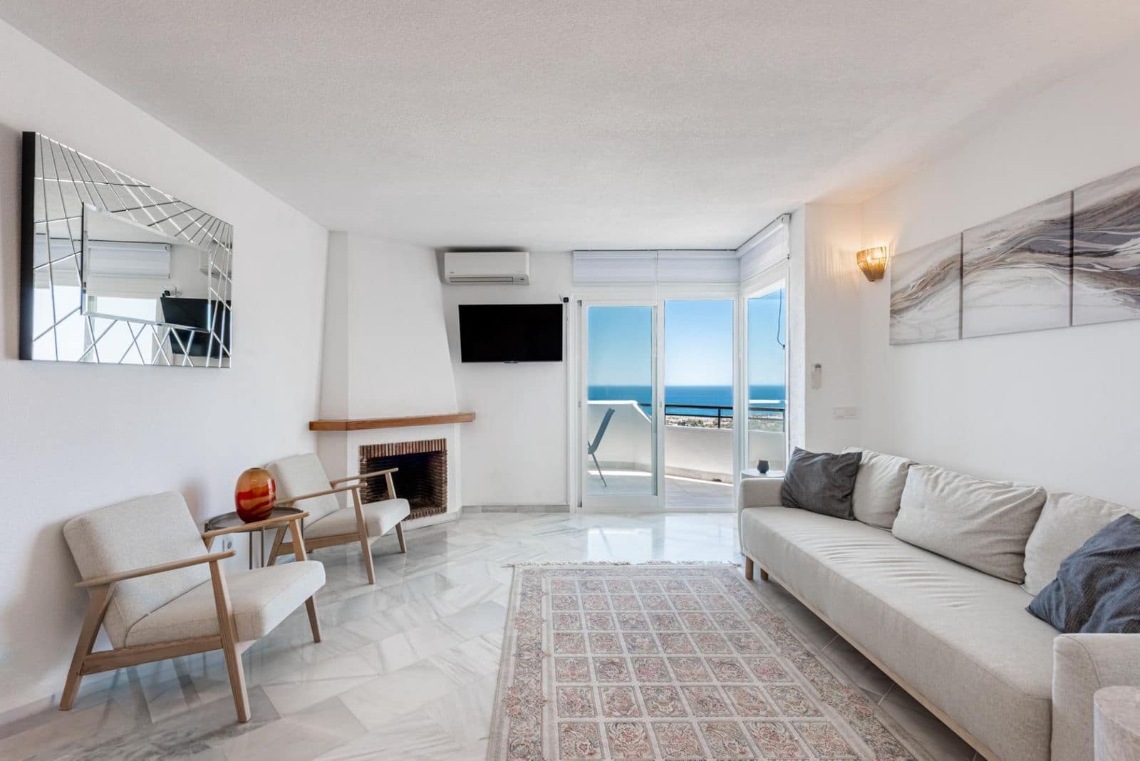 Apartamento de 2 habitaciones en Calahonda en venta con piscina - 359.000 € (Ref: 10024117)