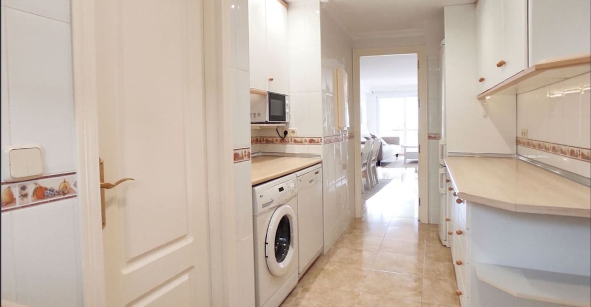 2 makuuhuone Huoneisto myytävänä paikassa Estepona mukana uima-altaan - 460 000 € (Ref: 10024119)