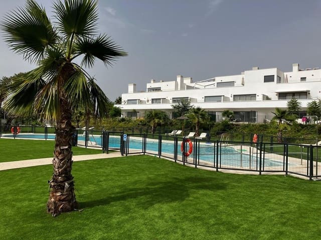 2 makuuhuone Huoneisto myytävänä paikassa Estepona mukana uima-altaan 
autotalli - 475 000 € (Ref: 10024122)