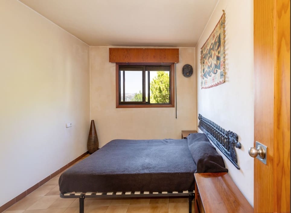 3 sovrum Lägenhet till salu i Estepona med pool garage - 450 000 € (Ref: 10024127)