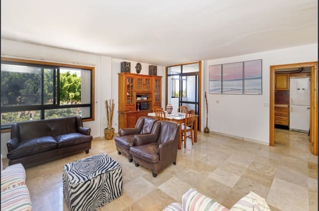 3 sovrum Lägenhet till salu i Estepona med pool garage - 450 000 € (Ref: 10024127)
