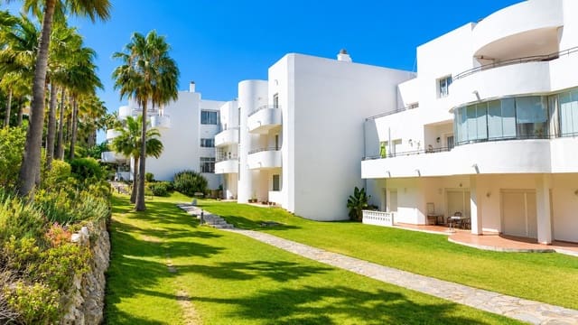 2 makuuhuone Huoneisto myytävänä paikassa Estepona mukana uima-altaan - 340 000 € (Ref: 10024143)