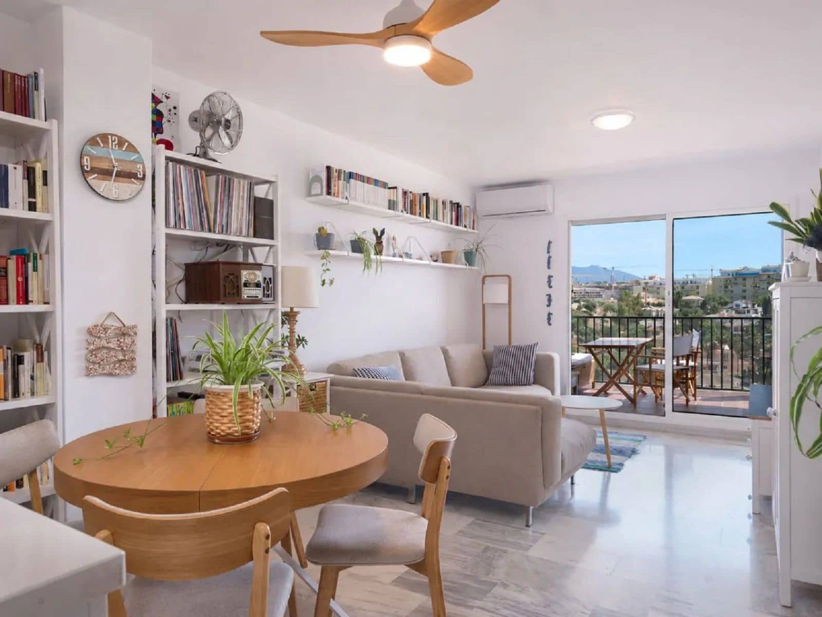 3 sypialnia Apartament na sprzedaż w Miasto Malaga z basenem garażem - 415 000 € (Ref: 10024201)
