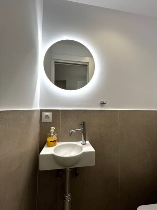 3 quarto Apartamento para arrendar em Estepona - 2 300 € (Ref: 10025827)