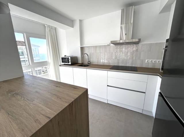 3 camera da letto Appartamento da affittare in Estepona - 2.300 € (Rif: 10025827)