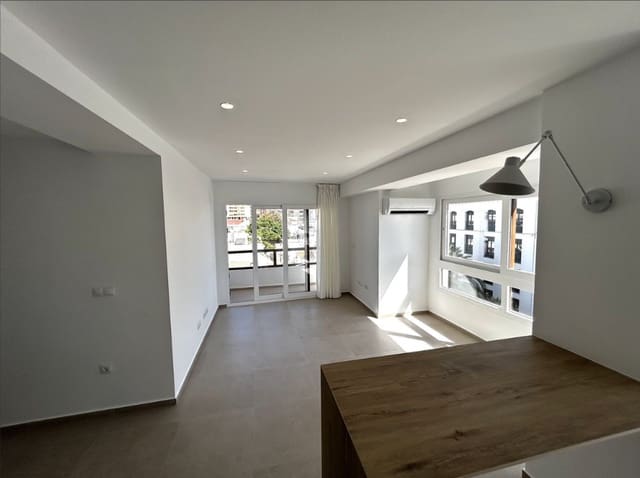 3 camera da letto Appartamento da affittare in Estepona - 2.300 € (Rif: 10025827)