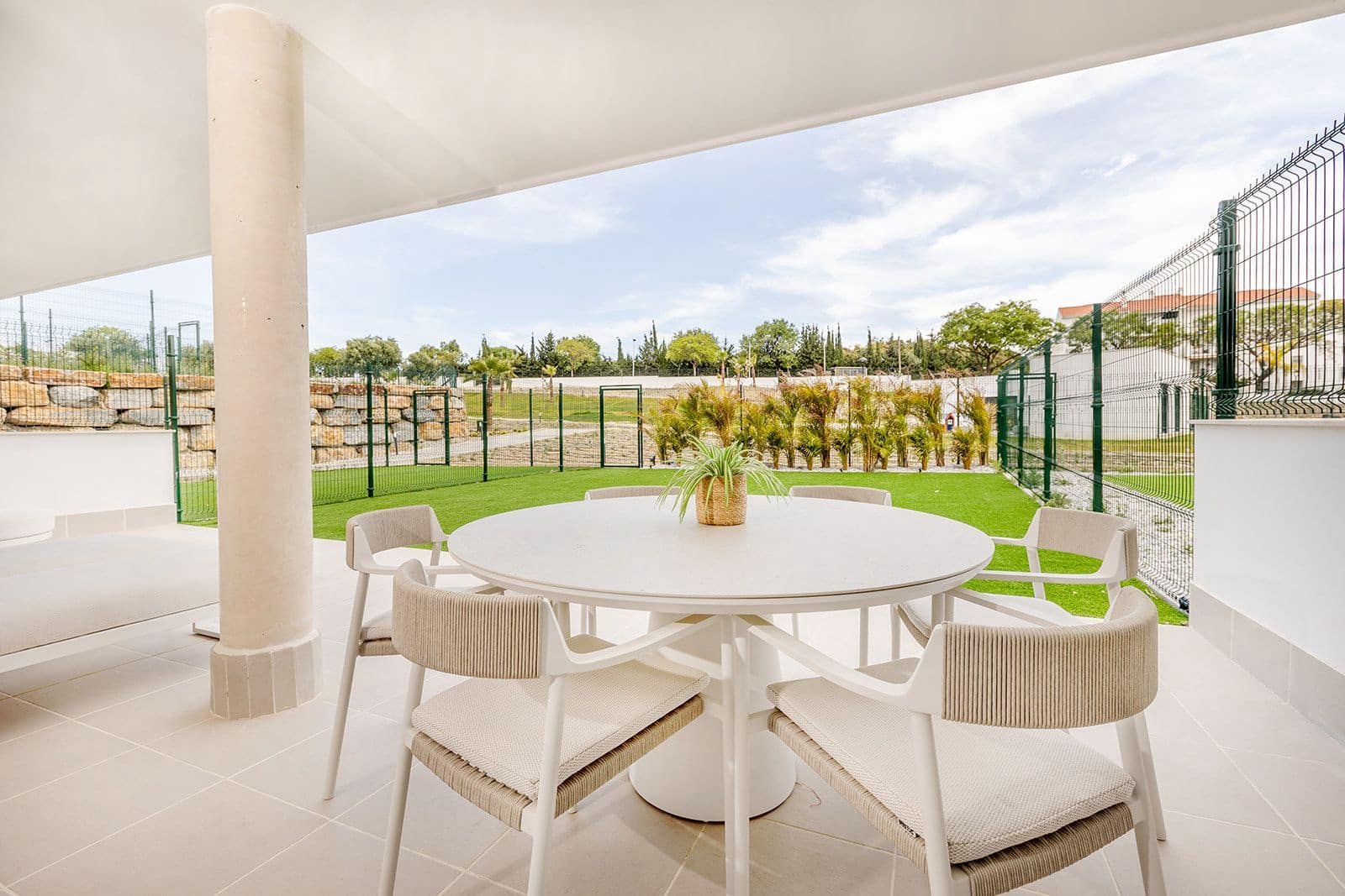 2 sypialnia Apartament na sprzedaż w New Golden Mile z basenem garażem - 435 000 € (Ref: 10025846)