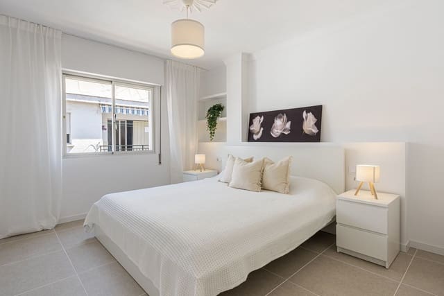 3 soveværelse Lejlighed til salg i Estepona - € 419.000 (Ref: 10025929)