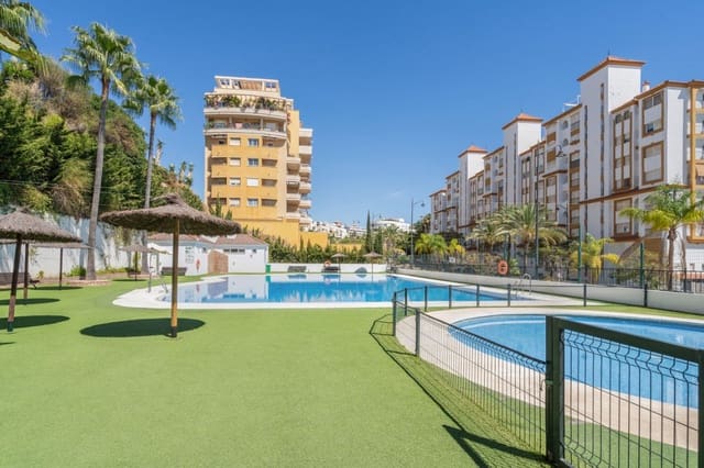 3 soverom Leilighet til salgs i Estepona med svømmebasseng garasje - € 460 000 (Ref: 10026040)