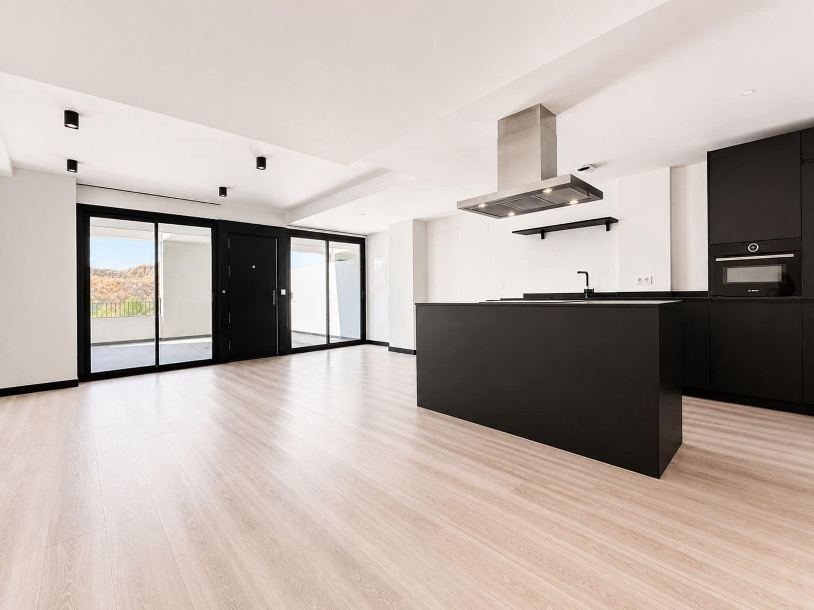 3 sypialnia Apartament na sprzedaż w La Cala de Mijas z basenem garażem - 397 000 € (Ref: 10028853)