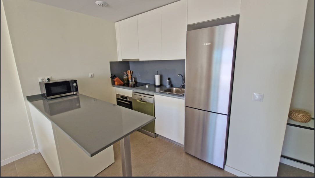 3 Zimmer Apartment zu verkaufen in Estepona mit Pool Garage - 439.000 € (Ref: 10030287)