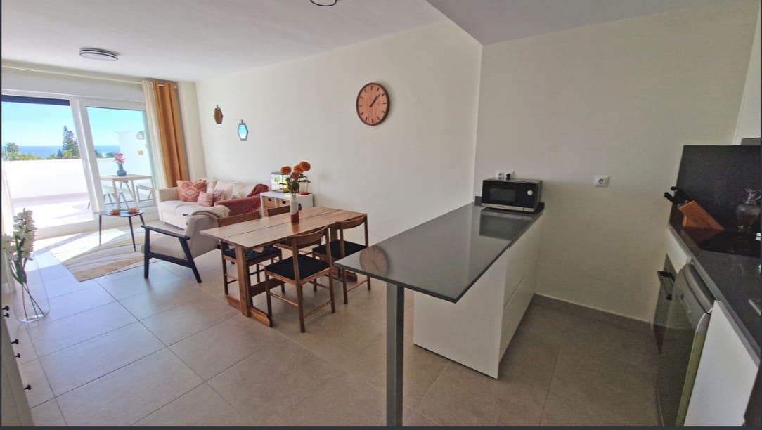 3 Zimmer Apartment zu verkaufen in Estepona mit Pool Garage - 439.000 € (Ref: 10030287)