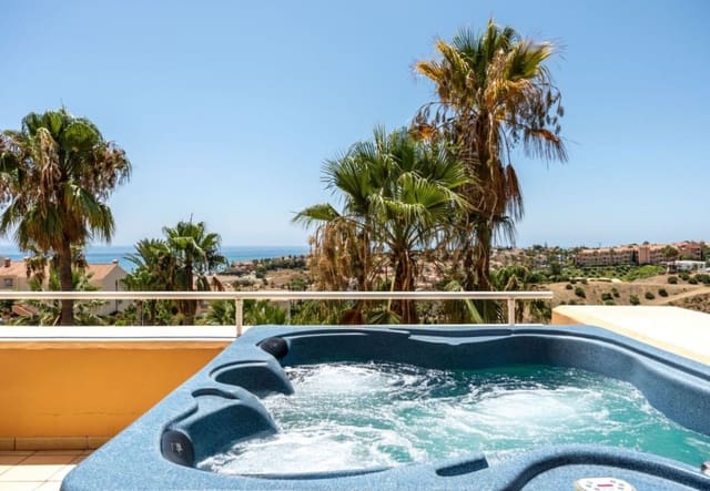 2 chambre Appartement à vendre à Mijas Costa, Mijas avec piscine garage - 440 000 € (Ref: 10030528)