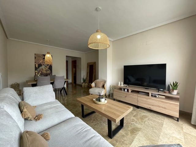 2 Zimmer Apartment zu verkaufen in Estepona mit Pool Garage - 386.000 € (Ref: 10032037)