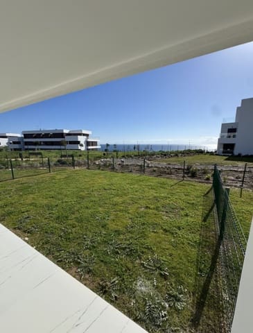 2 bedroom Apartment for sale in Casares with pool - € 425,000 (Ref: 10033906)