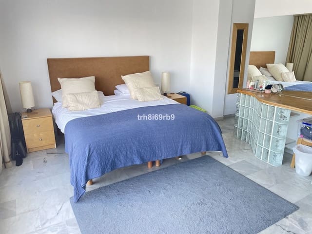 3 chambre Penthouse à vendre à Estepona avec piscine - 449 950 € (Ref: 10034162)