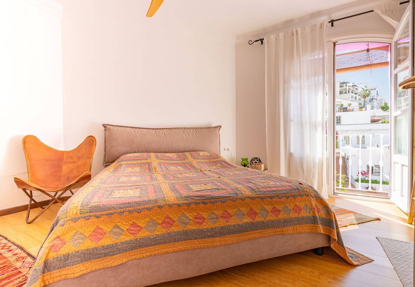 2 quarto Casa em Banda para venda em Benahavis com piscina - 429 000 € (Ref: 10035337)
