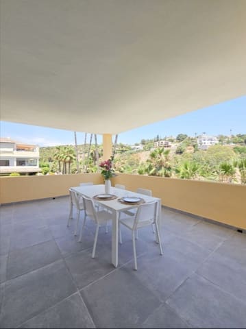 3 camera da letto Appartamento da affittare in Benahavís con piscina garage - 2.900 € (Rif: 10035369)