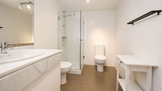 2 sovrum Lägenhet till salu i Estepona med pool garage - 370 000 € (Ref: 10035406)