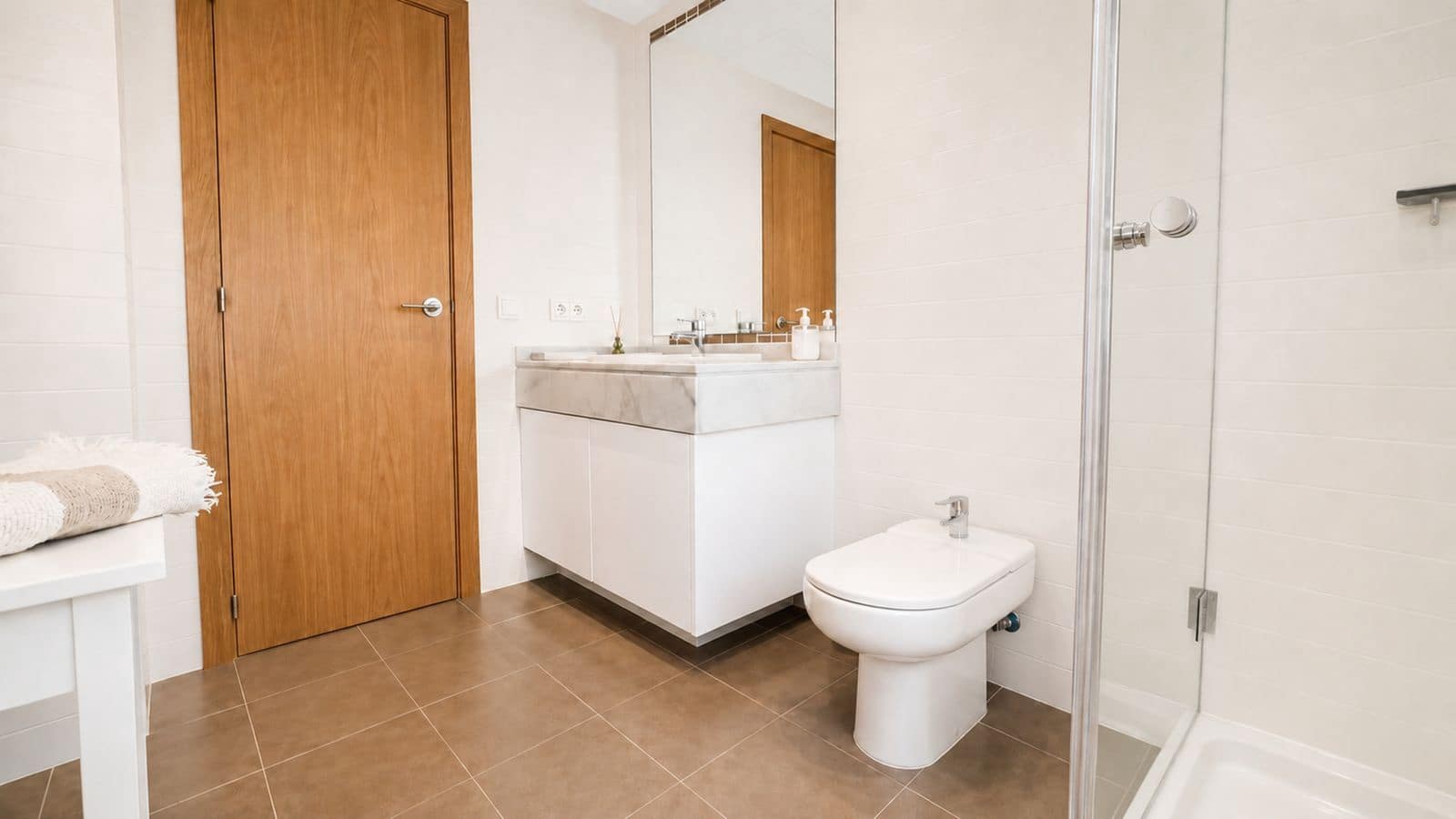 2 sovrum Lägenhet till salu i Estepona med pool garage - 370 000 € (Ref: 10035406)