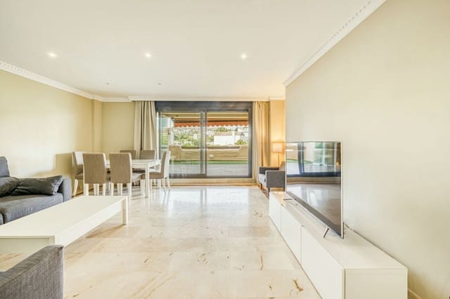 2 bedroom Apartment for sale in Benahavís with pool garage - € 435,000 (Ref: 10037417)