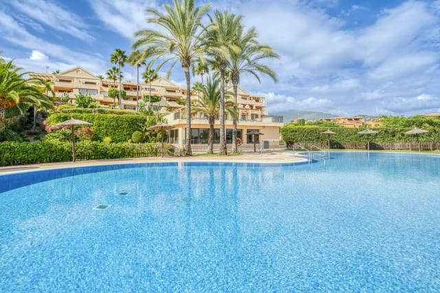 2 bedroom Apartment for sale in Benahavís with pool garage - € 435,000 (Ref: 10037417)