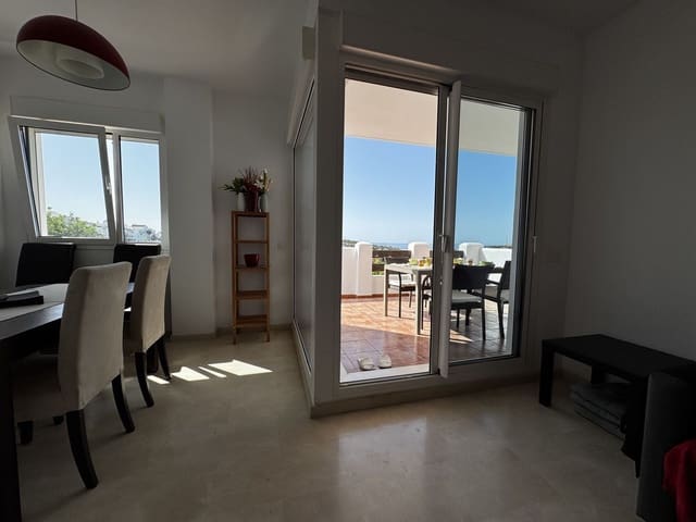 2 Zimmer Apartment zu verkaufen in Estepona mit Pool Garage - 298.000 € (Ref: 10044793)
