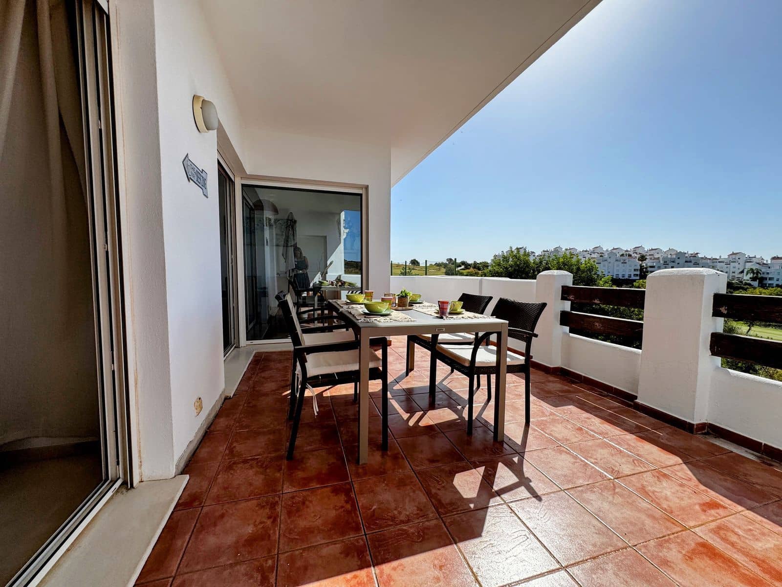 2 Zimmer Apartment zu verkaufen in Estepona mit Pool Garage - 298.000 € (Ref: 10044793)