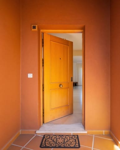 4 camera da letto Attico in vendita in Estepona con piscina garage - 480.000 € (Rif: 10047440)