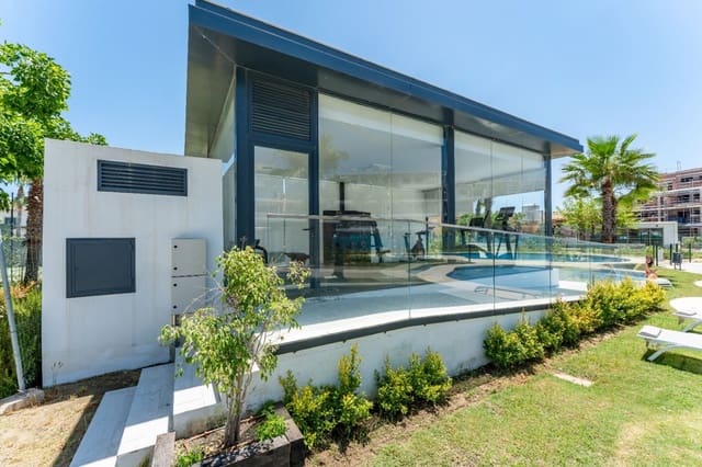 2 quarto Apartamento para venda em La Duquesa / Puerto de la Duquesa, Manilva com piscina garagem - 425 000 € (Ref: 10047557)