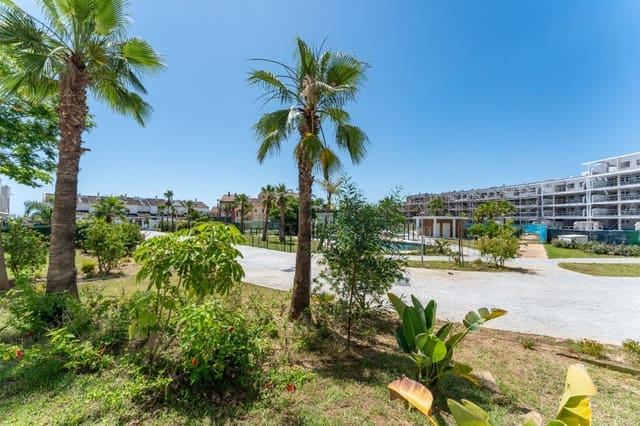 2 quarto Apartamento para venda em La Duquesa / Puerto de la Duquesa, Manilva com piscina garagem - 425 000 € (Ref: 10047557)
