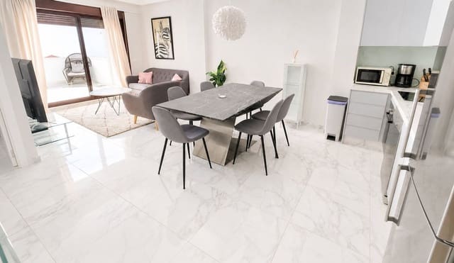 Apartamento de 3 habitaciones en Nueva Andalucía, Almería ciudad en venta con piscina garaje - 499.000 € (Ref: 10047559)