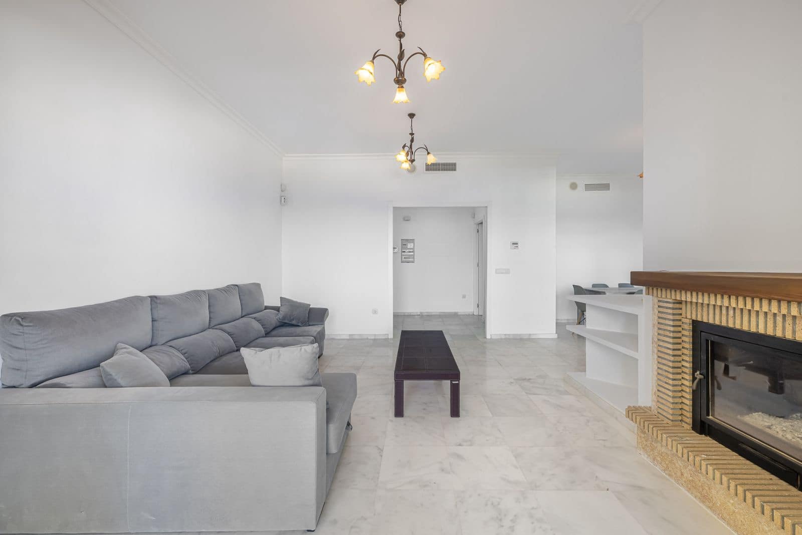 Apartamento de 3 habitaciones en Manilva en venta con piscina garaje - 469.000 € (Ref: 10047562)