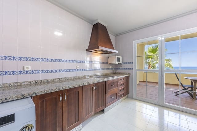 Apartamento de 3 habitaciones en Manilva en venta con piscina garaje - 469.000 € (Ref: 10047562)
